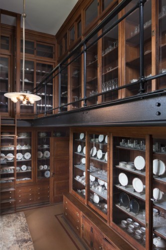 The original photo of the two-story butler's pantry at Biltmore is courtesy of The Biltmore Estate.