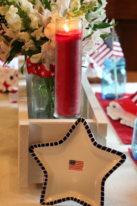 GotMyReservations Stars and Stripes Tablescape 2