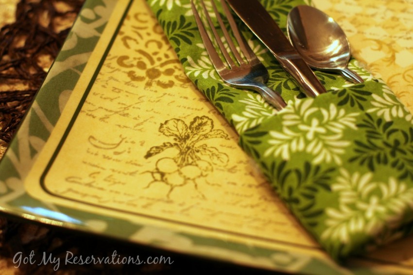 GotMyReservations Summer Green Plate and Napkin